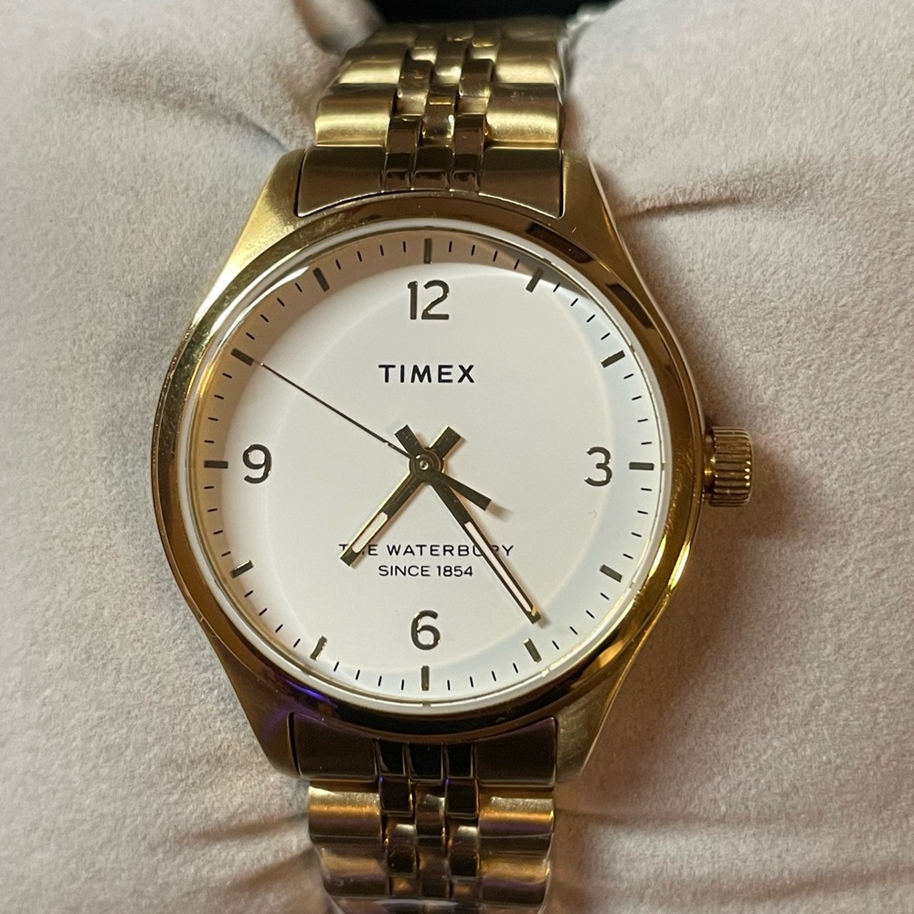 Timex Women's Waterbury Traditional 34mm Watch